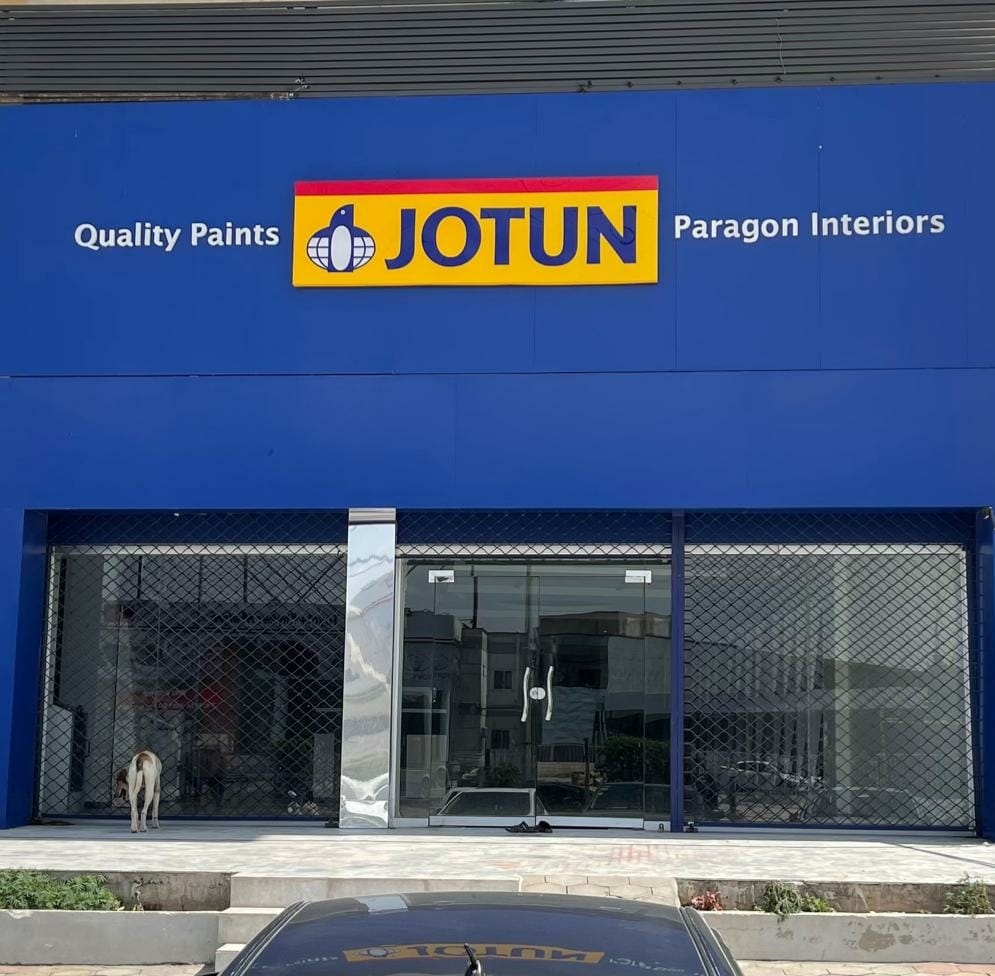 Foto de Paragon Interiors & Jotun Paints Peshawar